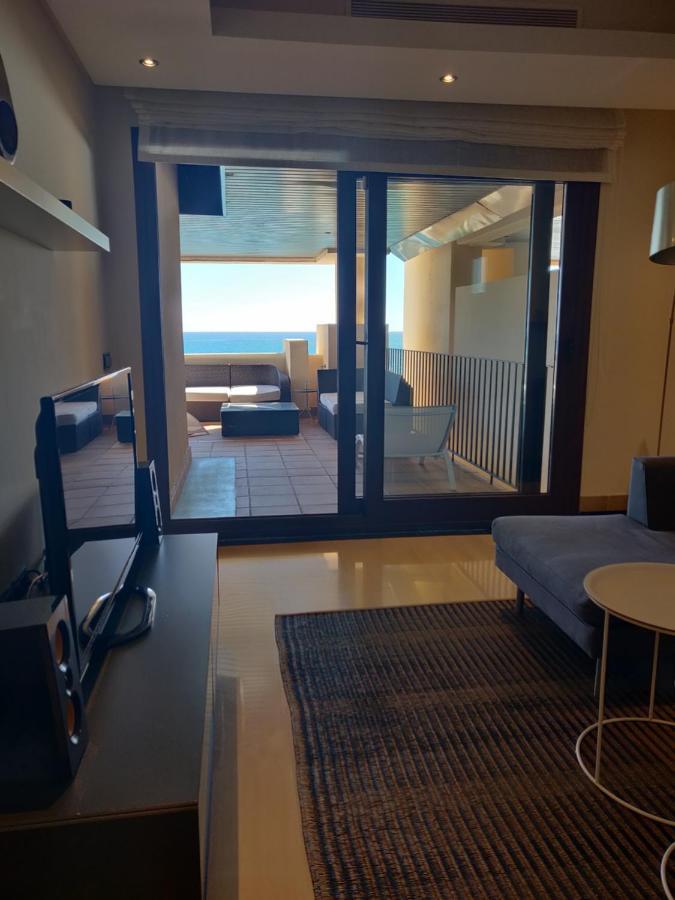 Apartmán Bahia De La Plata Seafront Estepona Exteriér fotografie